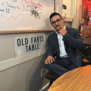 Meet your Posher, Diego